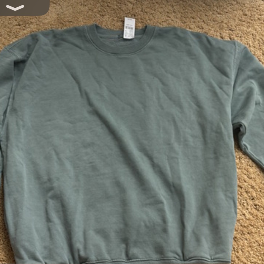 Brandy Melville Green Crew Neck Sweater